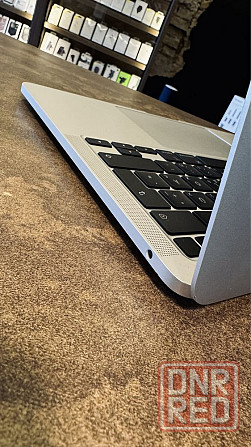Used MacBook Pro 13" M2 Chip 512Gb Silver Late 2022 Запорожье - изображение 3