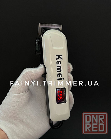 Професійна машинка Kemei Professional для стрижки бороди голови тример Запорожье - изображение 3