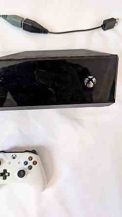 Xbox one 500 gb + оригинальный джойстик Запорожье