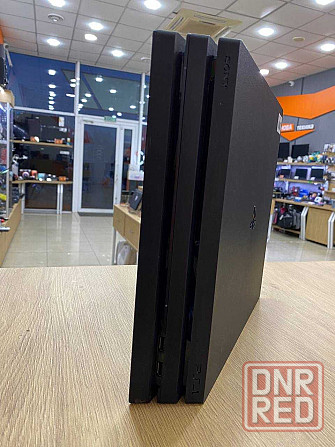 Игровая Приставка PS4 Pro 1Tb—ГАРАНТИЯ 6 МЕСЯЦЕВ— Запорожье - изображение 3