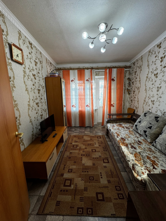 Продается 2-комнатная квартира Макеевка, ц. Городской р-н, ориентир 15 линия Макеевка