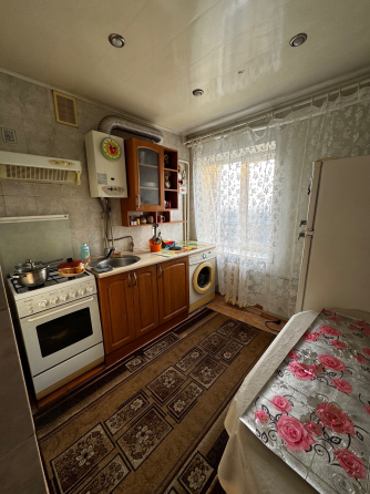 Продается 2-комнатная квартира Макеевка, ц. Городской р-н, ориентир 15 линия Макеевка