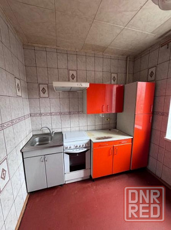 Продаю 1-комнатную квартиру в Ворошиловском районе, ул. Генерала Антонова, Крытый рынок Донецк - изображение 1
