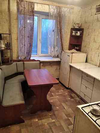 Продается 2 - х комнатная квартира, пр-т Дзержинского (остановка "Безалкогольный") Донецк