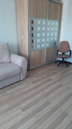 Сдается 2кв.Студия.Находиться в Киевском рн.,тц Сити 5/5 этаж Донецк