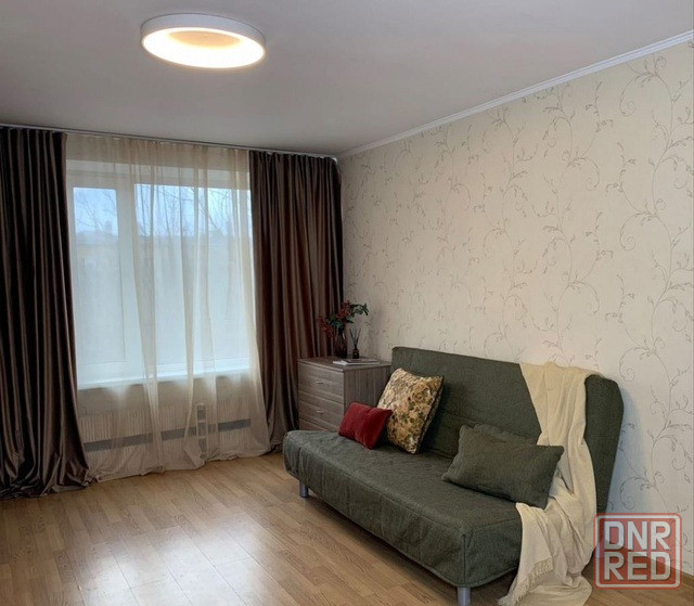 Сдается 1-комнатная квартир (39 кв.м) в Пролетарском районе (ориентир Большая Магистральная улица). Донецк - изображение 1