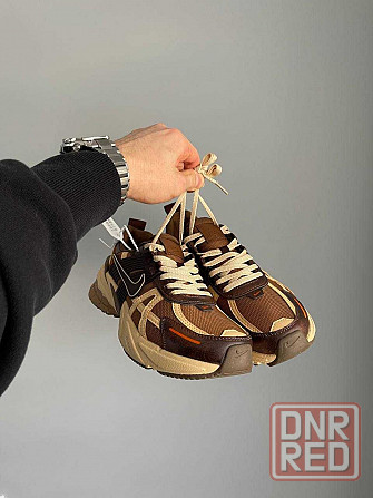 Мужские кроссовки Nike V2K Run Light British Tan 41-45 Хит Весны! Топ Херсон - изображение 3