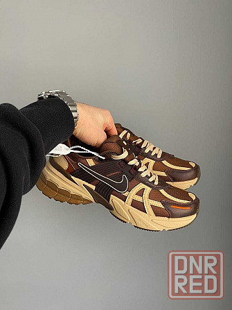 Мужские кроссовки Nike V2K Run Light British Tan 41-45 Хит Весны! Топ Херсон - изображение 2