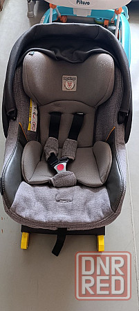 Продам автокресло peg perego isofix. в отличном состоянии. в подарок игровая дуга. Донецк - изображение 1