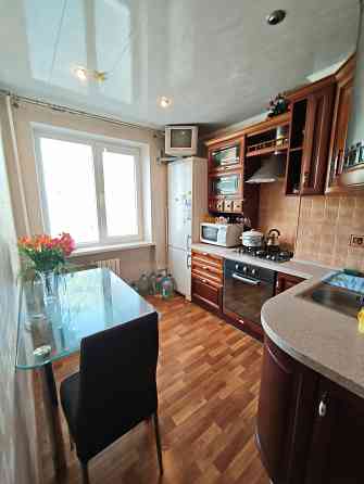 4 комн. 86 м2! Ремонт! Донецк