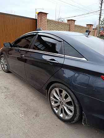 Продается hyunday sonata Год: 2012 Донецк