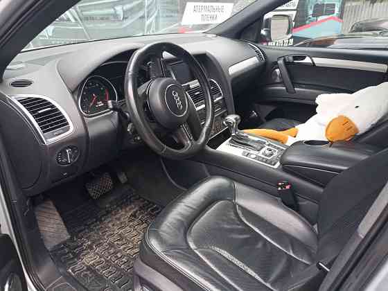 AUDI Q7 Донецк