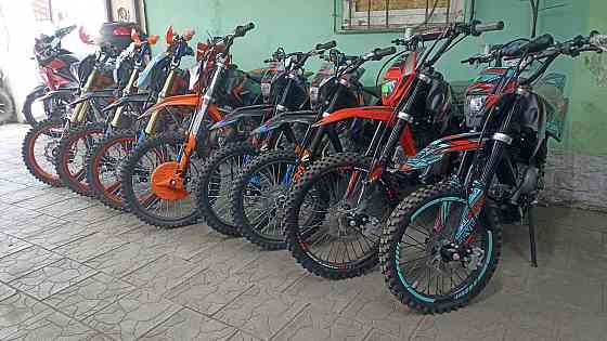 Питбайк KAYO EVOLUTION YX140EM 17/14 KRZ (механ. сцепл., эл. стартер Макеевка