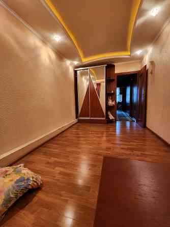 Продам 2-комн. квартиру на Бажанова . Макеевка