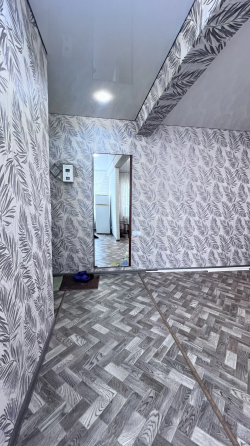 Продажа 2-х комнатной. Мирный рынок Макеевка