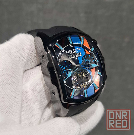 Чоловічий годинник Reef Tiger Aurora Tank 2 Black Automatic 100m Крупн Запорожье - изображение 2