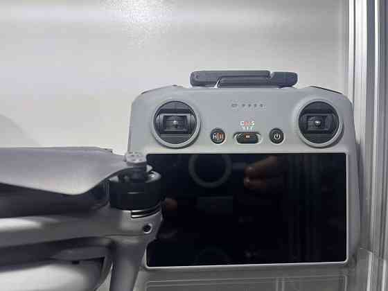 Квадрокоптер DJI Air 3 Fly More Combo with RC 2 Запорожье