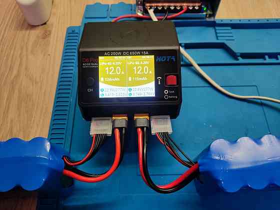 Toolkitrc m6dac — двухпортовое сетевое зарядное устройство. Запорожье