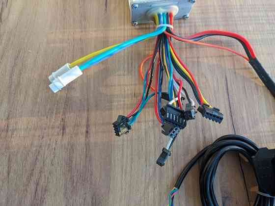 Контроллер 36-48v 250/350w с LCD дисплеем и ручкой газа на левую сторону Херсон