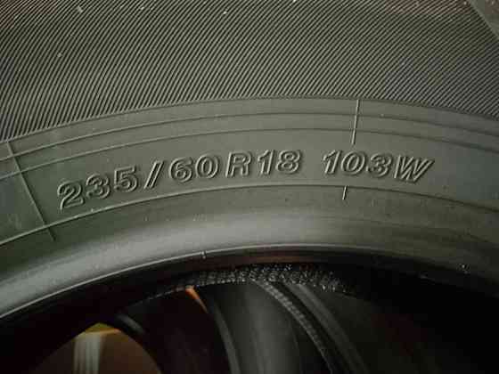 Автошины 235/60R18 103W YOKOHAMA BLUEARTH-XT AE61 Донецк