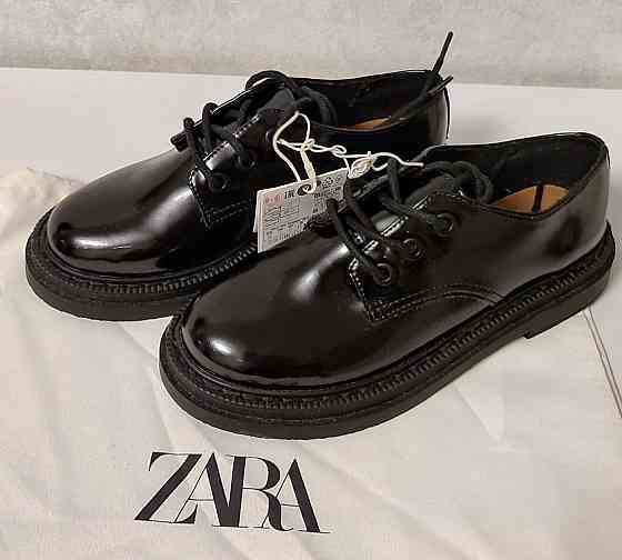 Туфли для девочки Zara, размер 32. Каменка