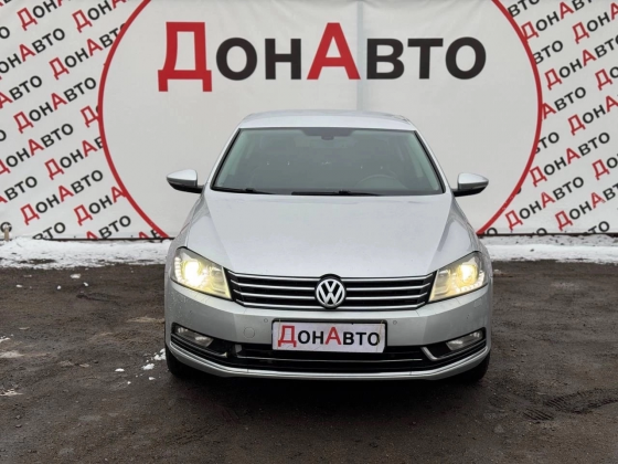 Продам Volkswagen Passat b7 Донецк