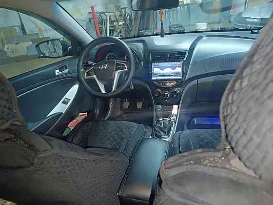 Продам Hyundai Solaris, 2014 года Донецк