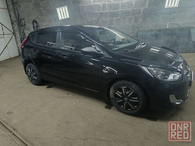 Продам Hyundai Solaris, 2014 года Донецк - изображение 2