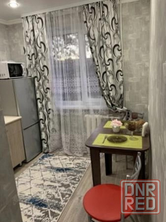 Сдам однокомнатную квартиру на Ильича Донецк - изображение 1