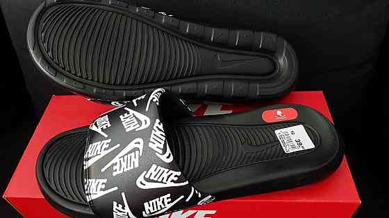 Легкие и мягкие шлепанцы  Nike VICTORI ONE 44,45,46р оригинал. Запорожье