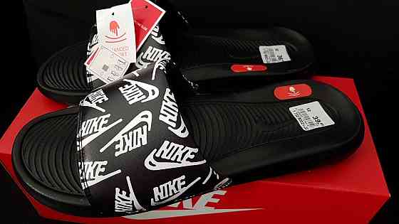 Легкие и мягкие шлепанцы  Nike VICTORI ONE 44,45,46р оригинал. Запорожье