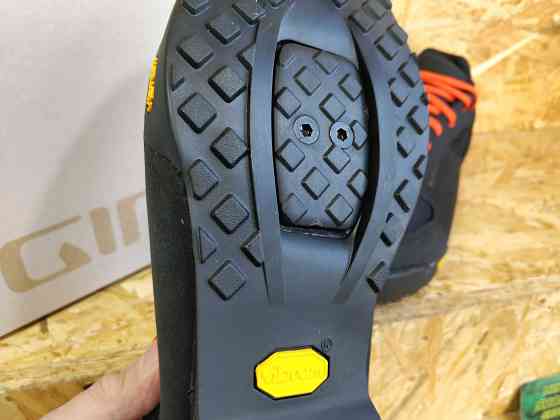 Кроссовки велотуфли Giro Rumble Vibram SPD велообувь 43 46 Запорожье