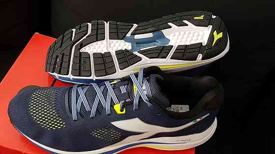 Легкие и мягкие кроссовки Diadora MYTHOS BLUSHIELD 7 VORTICE оригинал. Запорожье