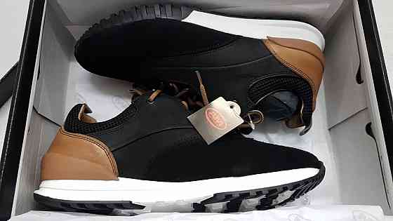 Кожаные кроссовки немецкой фирмы Am Shoe 40,41 размеры,оригинал. Запорожье