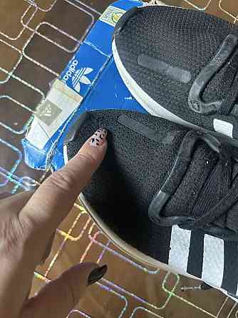 Кроссовки adidas Запорожье