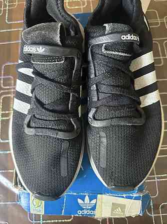 Кроссовки adidas Запорожье