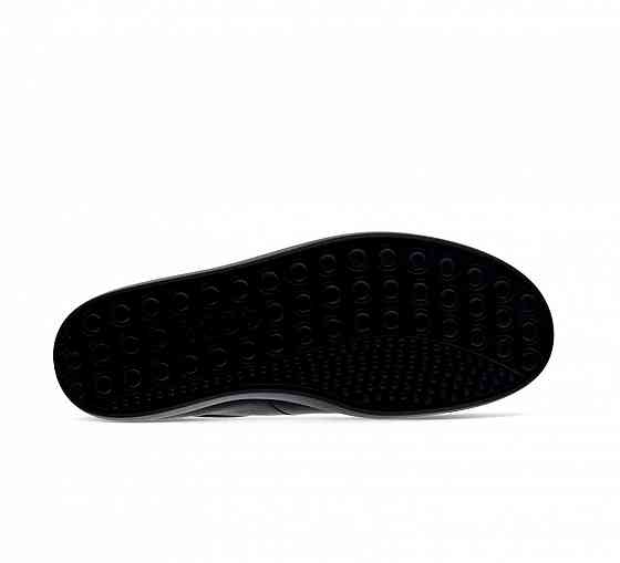 Кроссовки ECCO SOFT CLASSIC. Оригинал. Р-р 37 Запорожье