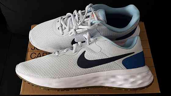 Очень легкие и мягкие кроссовки Nike Revolution 6NN 42р стелька 27см. Запорожье