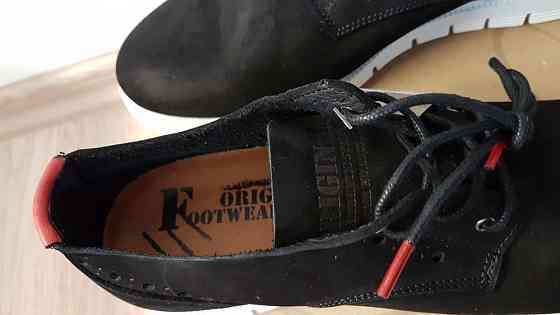 Кожаные кроссовки Original Footwear Joose 40 размер,стелька 26,5см. Запорожье