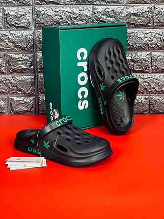 Мужские шлепанцы crocs черные уличные тапочки крокс Запорожье