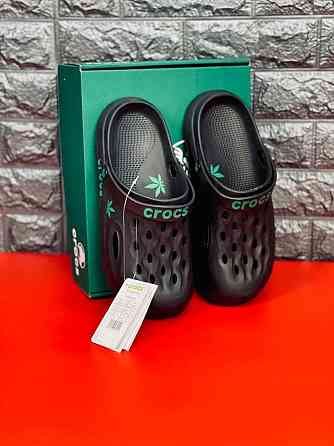 Мужские шлепанцы crocs черные уличные тапочки крокс Запорожье
