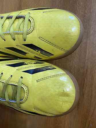 Футзалки adidas F10 Запорожье