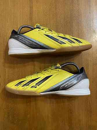 Футзалки adidas F10 Запорожье