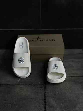 Мужские шлёпанцы stone island белые стильны тапочки стон айленд Запорожье