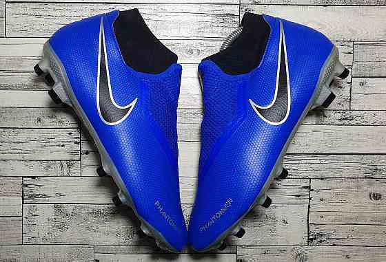40р. Профессиональные бутсы Nike Phantom Запорожье