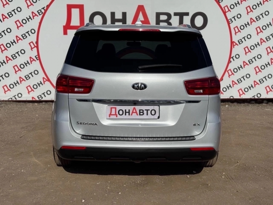 Продам Kia Sedona Донецк