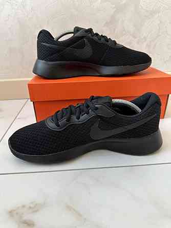 Nike Tanjun DJ6258-001 Запорожье