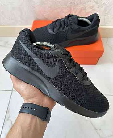 Nike Tanjun DJ6258-001 Запорожье