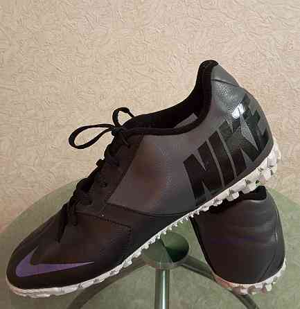 Сороконожки Nike /44/44,5 Запорожье