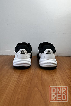 Кроссовки Adidas Adicourt размер 43 оригинал футзалки адидас спортивны Запорожье - изображение 4